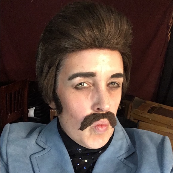 Meet your Posher, Elsa - Picture 13 of 13